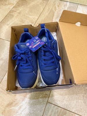 Παιδικά αθλητικά παπούτσια Skechers σαν καινούργια, μέγεθος 33, μπλε