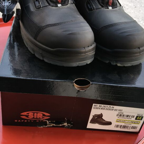 Sir Safety MB2823 Fast Safety Boots new, size 44