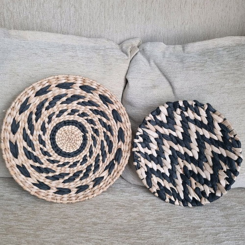 Boho woven decorative plates set like new (2 pcs)