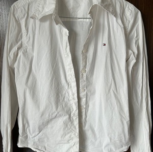TOMMY HILFIGER, Νο 6, (XS), λευκό, μακρύ μανίκι, μεταχειρισμένο.