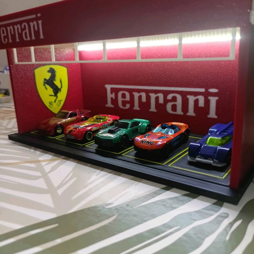 Ferrari Car Parking Diorama 1:64 New, illuminated