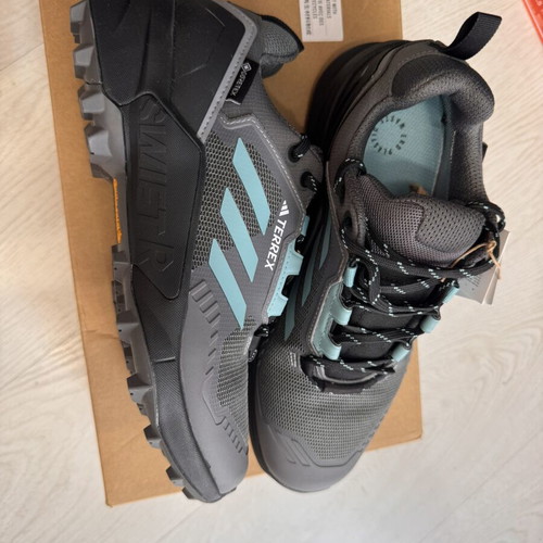 Adidas Terrex Swift R3 Gore-Tex women's shoes new, colorful, size 40