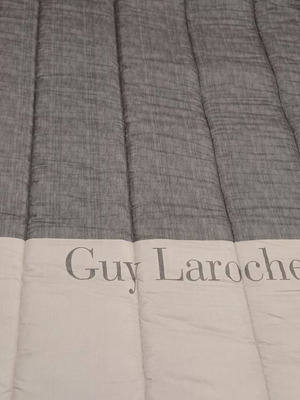 Παπλωμα Guy Laroche υπερδιπλο καινούργιο, ζεστό