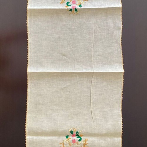Vintage handmade embroidered table runner 115×41 cm