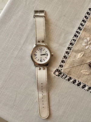 MC XXL wristwatch, white and silver