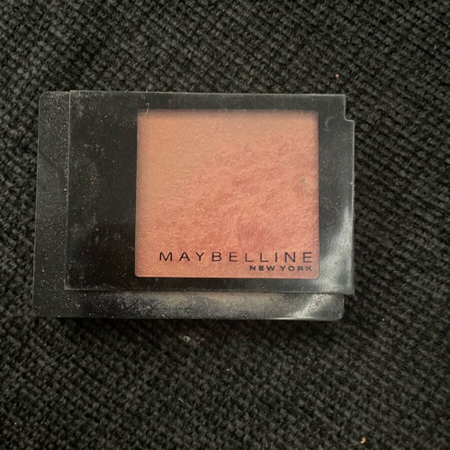 Maybelline blush 90 coral fever lightly used