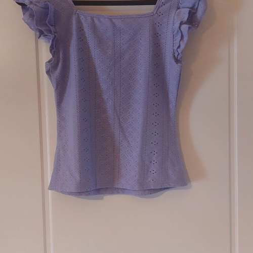 Sleeveless purple Shein top new, size M