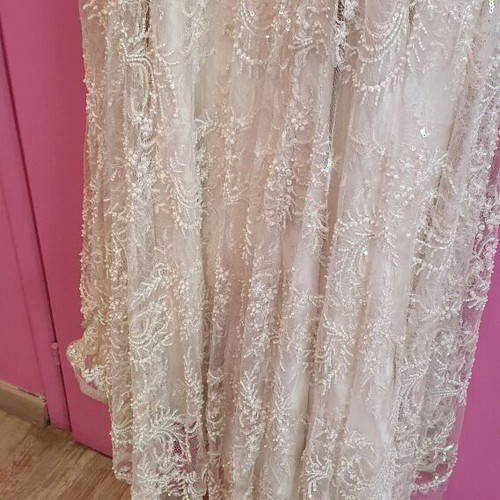 Vintage wedding dress with Chantilly lace from France new, white, sizes S M L