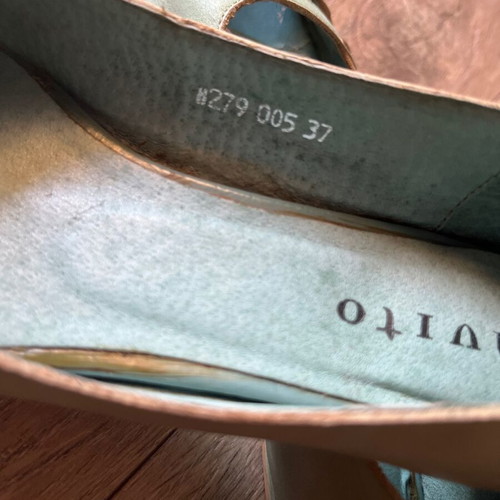 Invito peep toe ballerinas like new, green turquoise