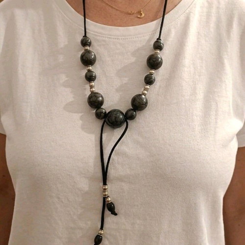 Long handmade necklace with beads like new, black and gray