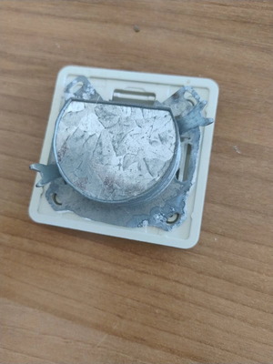 Antenna socket like new