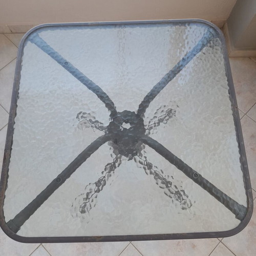Veranda table like new, 60x60 cm surface, 70 cm height