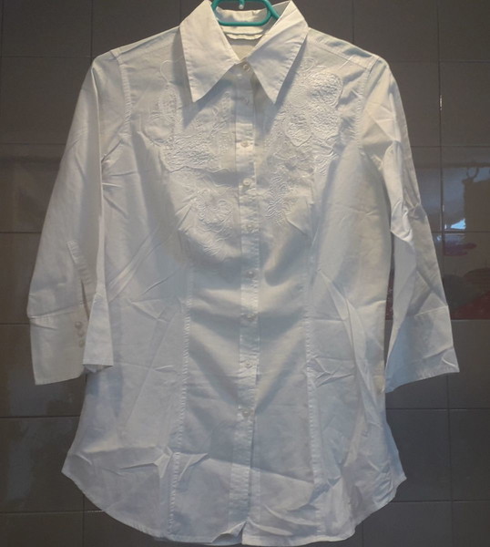 Πουκάμισο λευκό Marks & Spencer με κέντημα