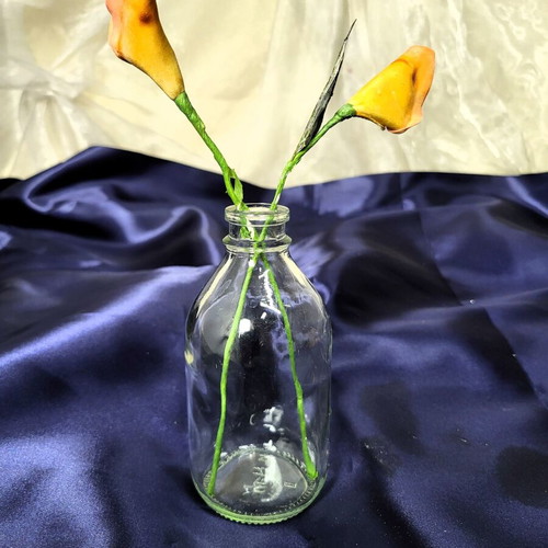 Set of 8 Transparent Glass Bottles Like New, 14cm, 250ml