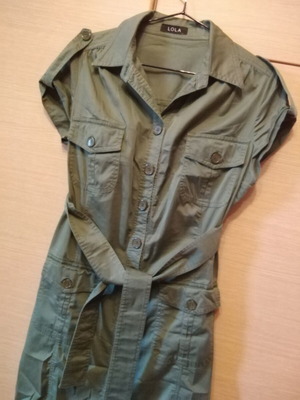 Lola khaki dress with buttons and belt, like new