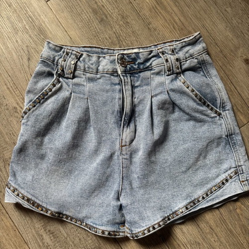 Denim shorts Queen Hearts Paris size M like new with studs