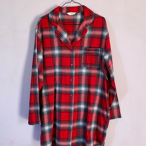 M&S pajamas like new, dress style, size L