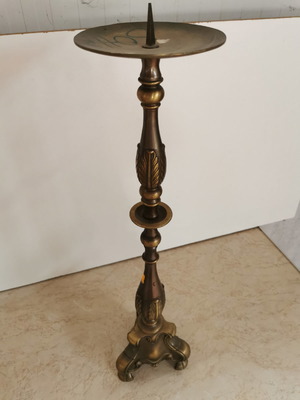 Antique brass candlestick new, height 71 cm
