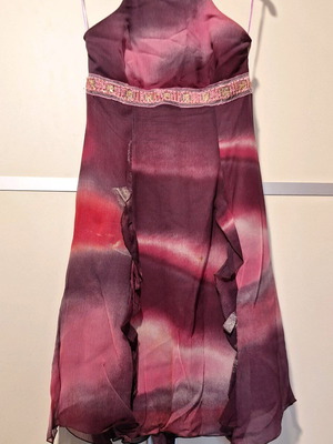 Dress purple like new, halter neck backless, size S