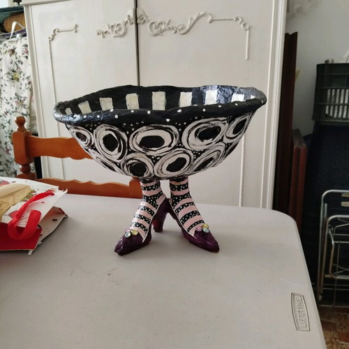 Handmade decorative bowl like new with original design