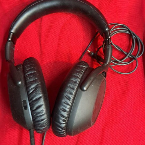 Sennheizer PCX550-II headphones like new wired