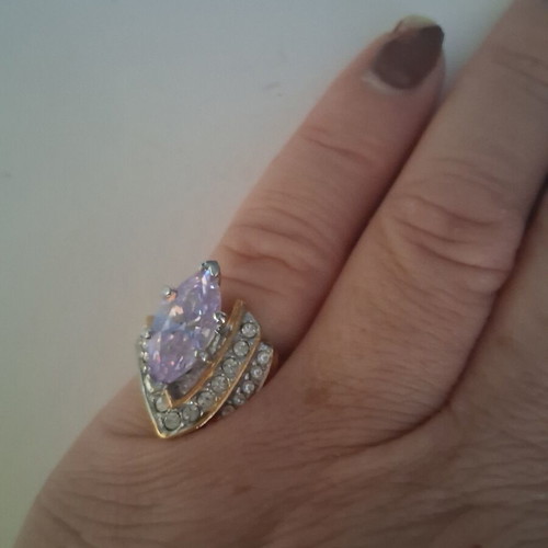 Vintage Atelier statement ring No52 like new, lilac marquise stone