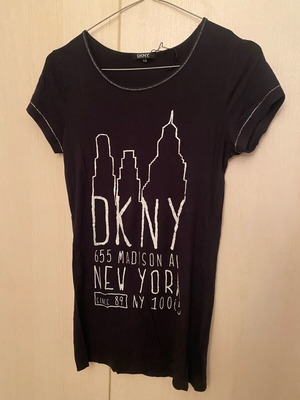 DKNY blouse like new, size M, black