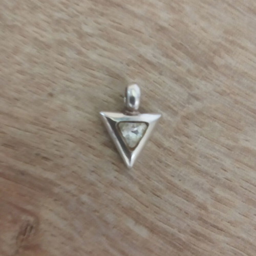 Silver 925 Triangle Pendant new with zircon stone