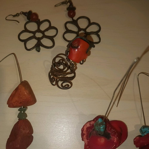 Handmade coral jewelry new from natural raw coral