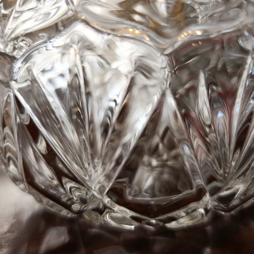 Crystal fondue pot with gold details like new