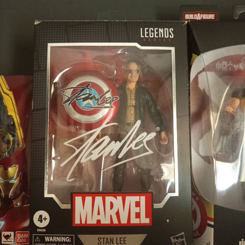 Marvel Legends Stan Lee sealed figure like new