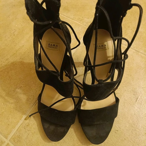 Zara black sandals like new with laces and zipper