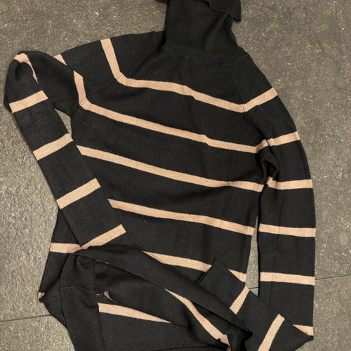 Zara striped light turtleneck sweater size M like new, brown/black