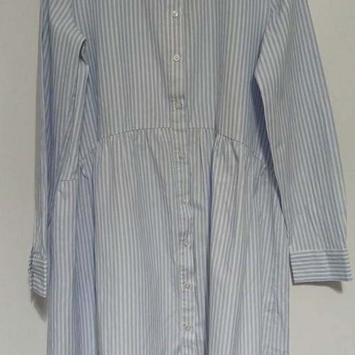 Stradivarius women's shirt like new, gray and blue, size M
