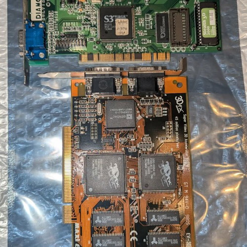 Guillemot Maxi Gamer 3D PCI 3DFX Voodoo 1 graphics card pair