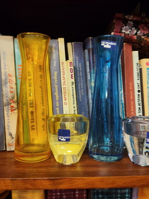 Leonardo vase and candle holder set like new
