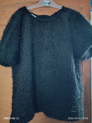 Regalinas knitted blouse like new, size M, black