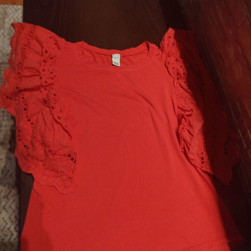 Blouse with lace sleeves like new, pink-coral, size M