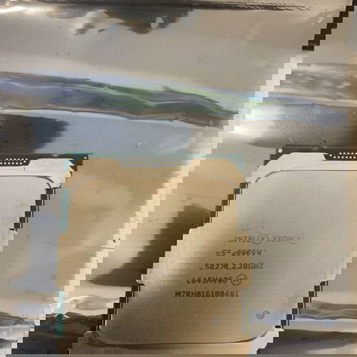 Intel Xeon E5-2696V4 SR2J0 s2011-3   22 Core