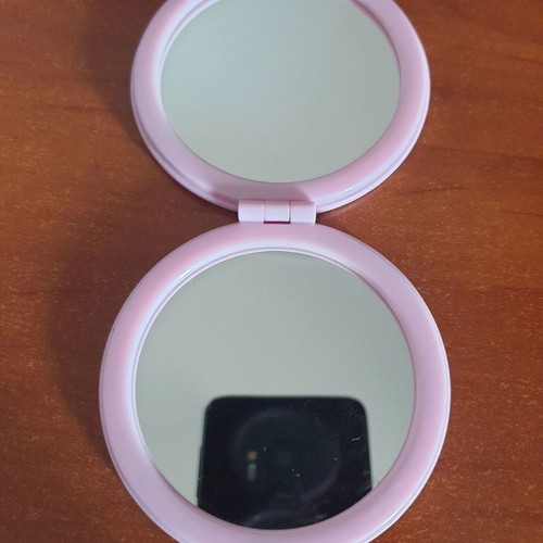 Compact mirror used, box only