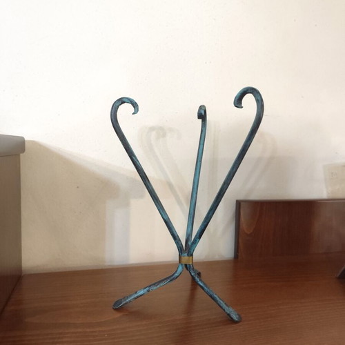 Metal plant pot stand like new with gold detail