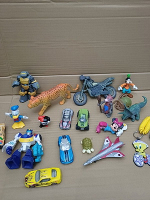 Toys used, pack of 20 assorted