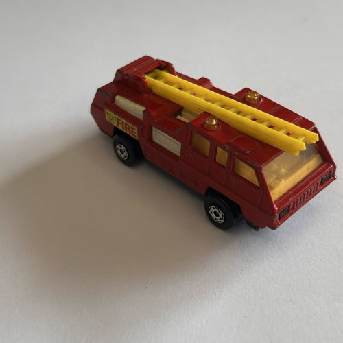 Matchbox 1975 Superfast No 22 Blaze Buster Fire Truck used