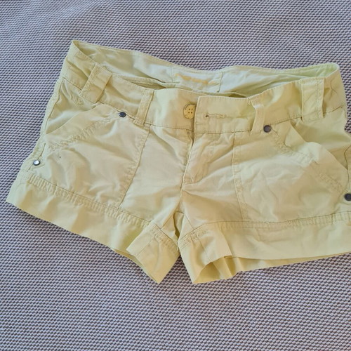 Women's shorts like new, modern low-rise, yellow, sizes S/M