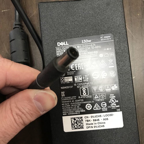 Laptop Dell AC Adapter 19.5V 6.7A 130W 7.4mm x 5.0mm used