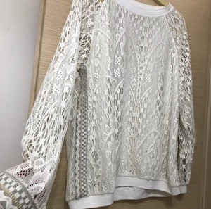 ΠΡΟΣΦΟΡΑ: Μπλούζα MAT Fashion διάτρητη λευκή