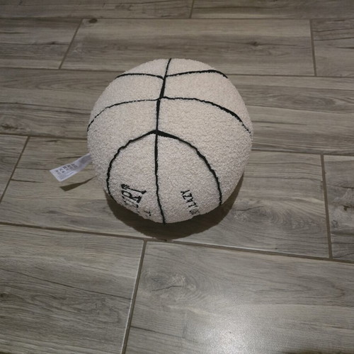 Basketball pillow new, very soft Offcourt hustle