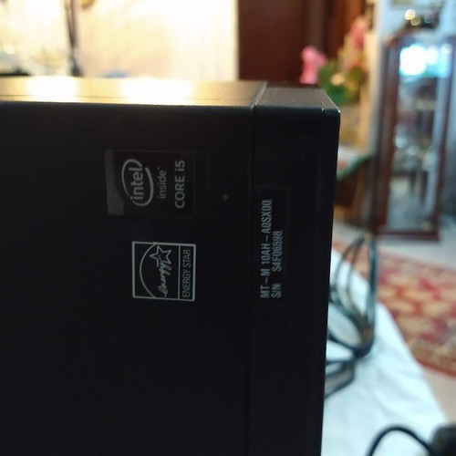 Υπολογιστής Lenovo ThinkCentre M83 σταθερός με πληκτρολόγιο και ποντίκι