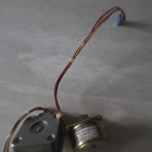 Stepper motors, set of 2