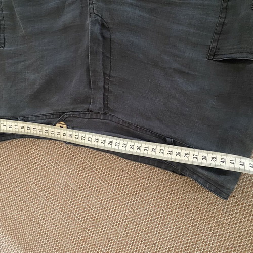 Women's linen cargo shorts like new, charcoal gray, size M/L
